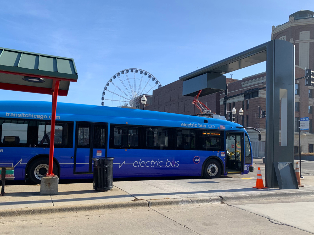 https://jlk.metrodesignstudio.com/wp-content/uploads/2024/12/1-Hero-Image_EV-Bus-Navy-Pier.jpg